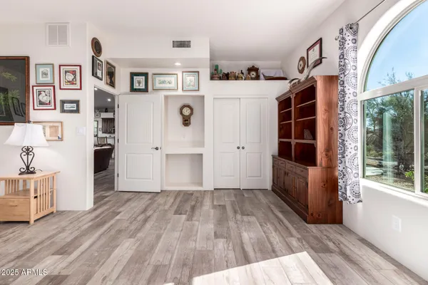 $1,199,000 | 44421 North 18th Street, New River, AZ 85087