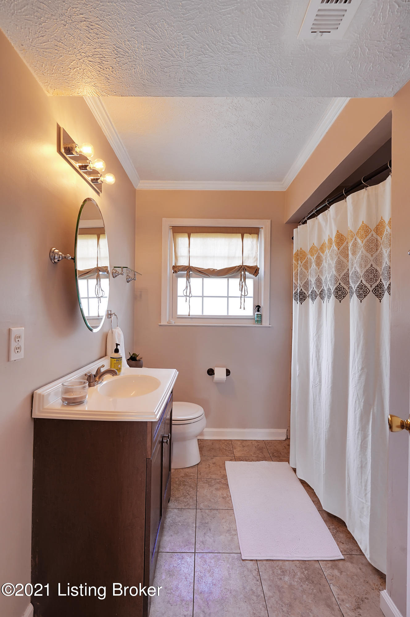 10218 St Rene Road Louisville, KY 40299 - Photo 24 of 36 Full Bath