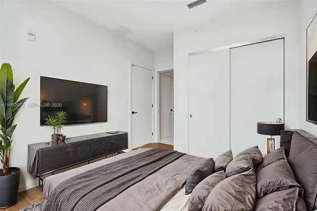 $1,032,666 | 525 Northeast 61st Street, Miami, FL 33137