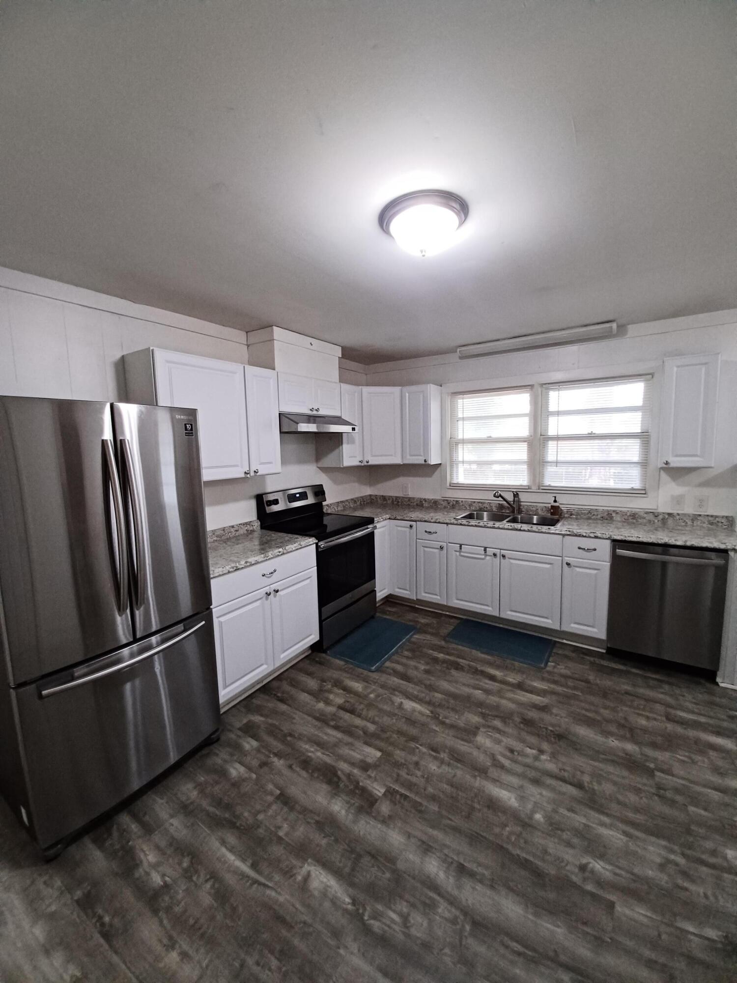 500 Haynes Street Walterboro, SC 29488 - Photo 28 of 46 20260308_140910