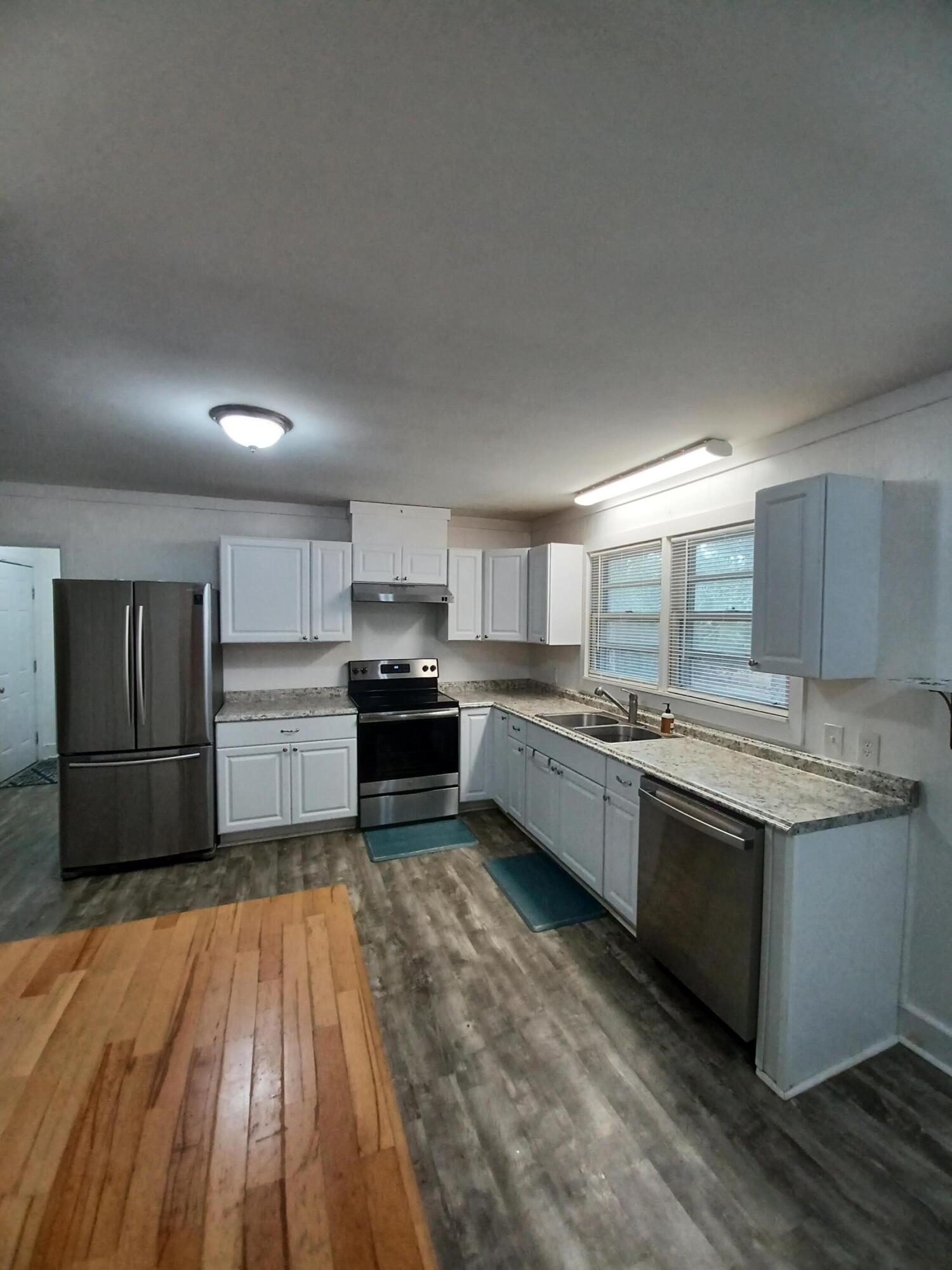 500 Haynes Street Walterboro, SC 29488 - Photo 29 of 46 20260308_140844