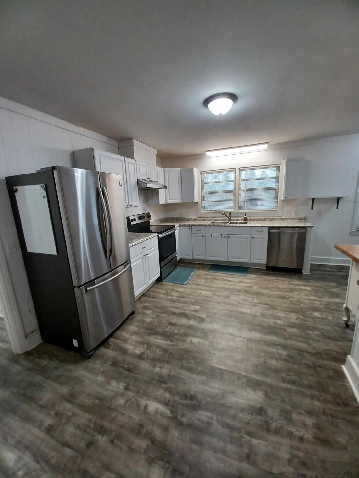 500 Haynes Street Walterboro, SC 29488 - Photo 30 of 46 20260308_140710