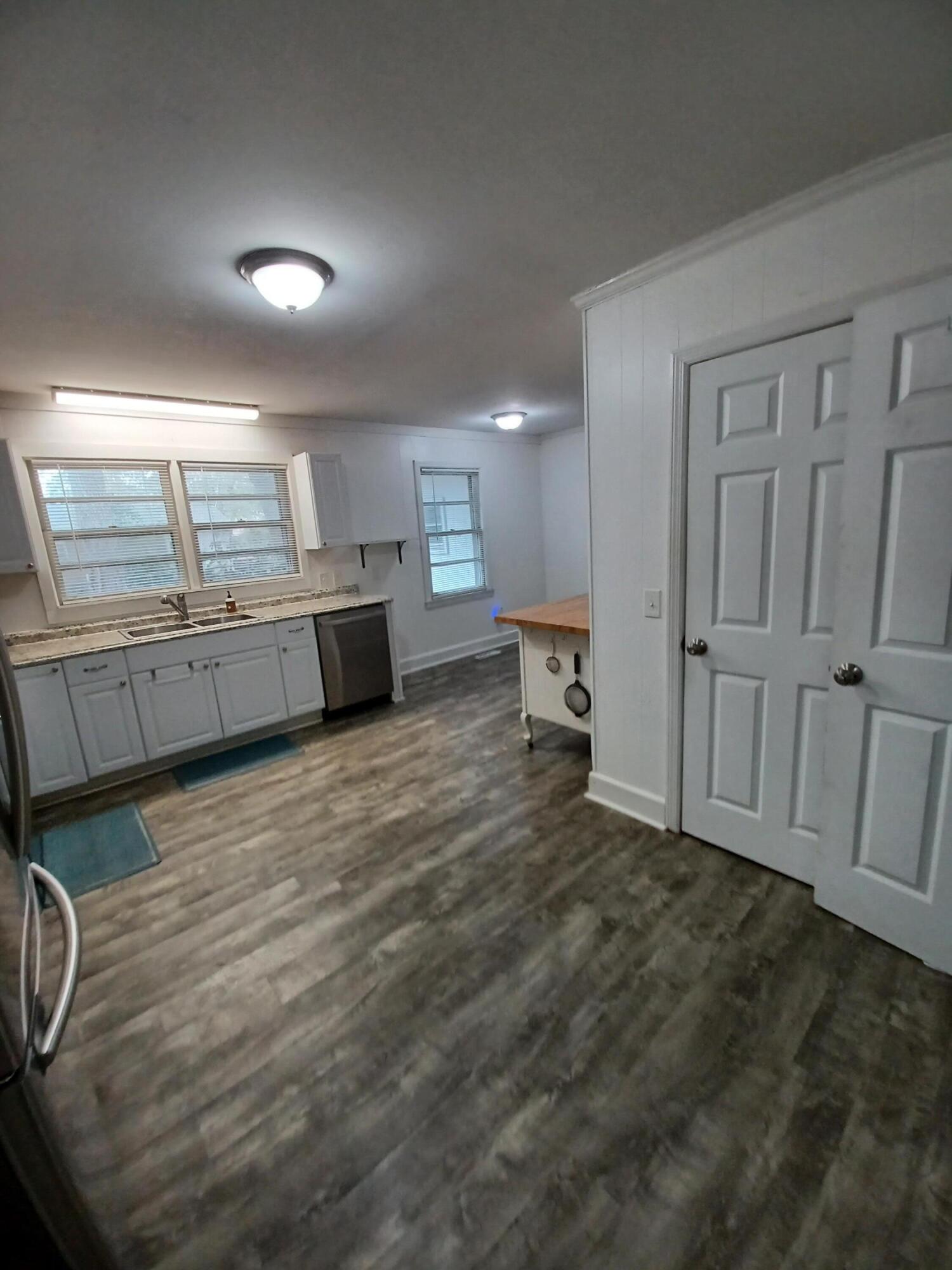 500 Haynes Street Walterboro, SC 29488 - Photo 32 of 46 20260308_140722