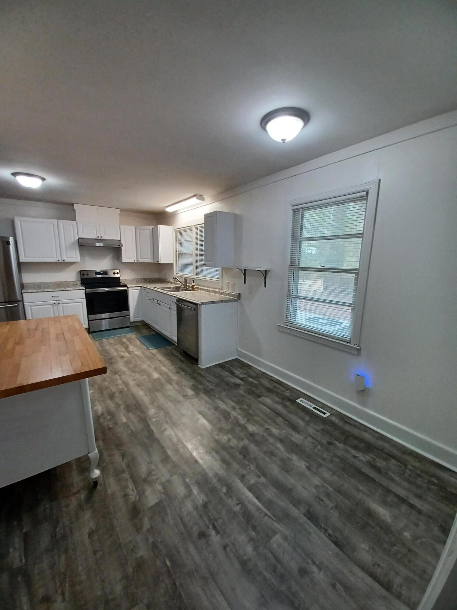 500 Haynes Street Walterboro, SC 29488 - Photo 33 of 46 20260308_140744