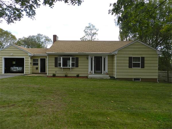 11 Center Hill Road Kingston, MA 02364 - Photo 2 of 23 Gallery Image 2