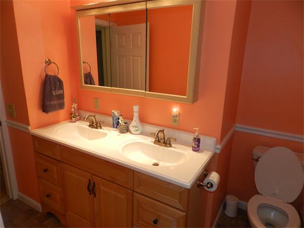 11 Center Hill Road Kingston, MA 02364 - Photo 6 of 23 Gallery Image 6