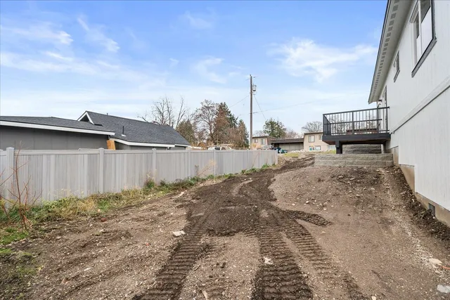 $350,000 | 327 North Bannen Road, Spokane Valley, WA 99216