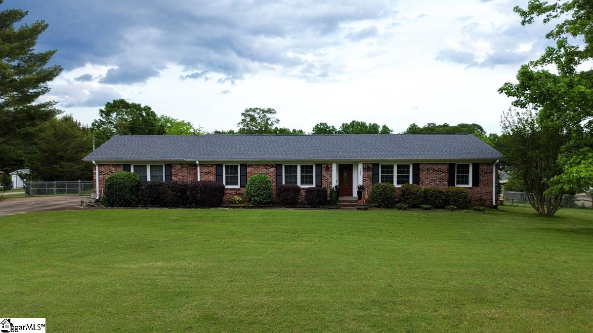 1201 3 Bridges Road Easley, SC 29642 - Photo 1 of 39 Gallery Image 1