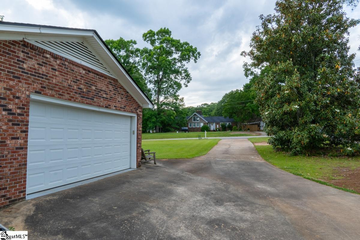 1201 3 Bridges Road Easley, SC 29642 - Photo 35 of 39 Gallery Image 35
