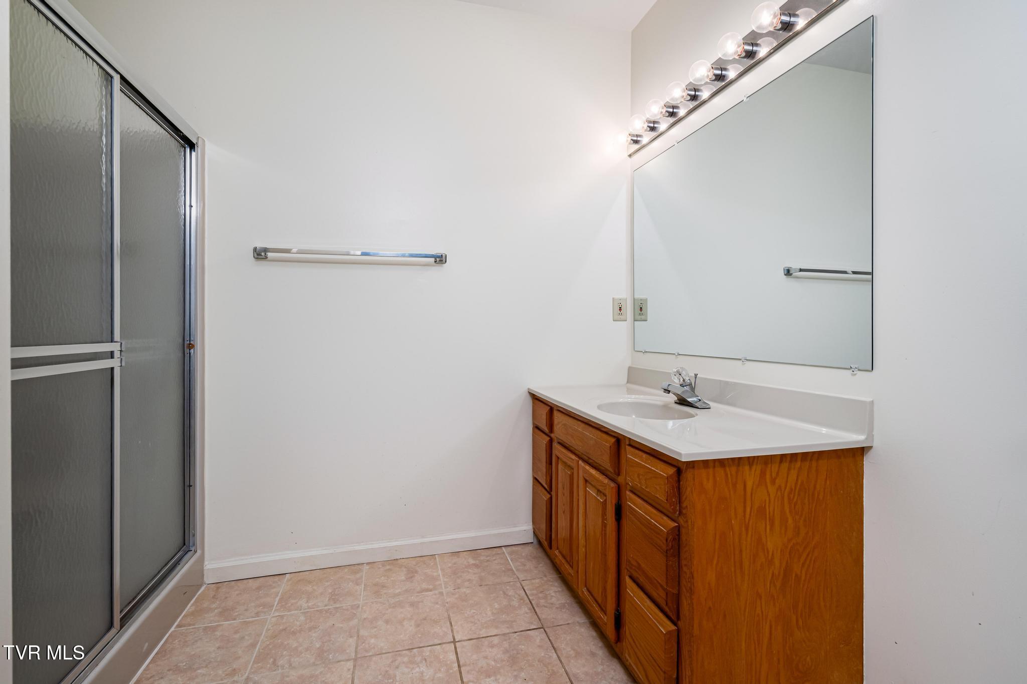 126 Charlem Hills Road Jonesborough, TN 37659 - Photo 17 of 51 126 Charlem Hills Road (36 of 51)