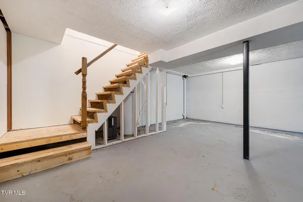 $1,950 | 126 Charlem Hills Road, Jonesborough, TN 37659