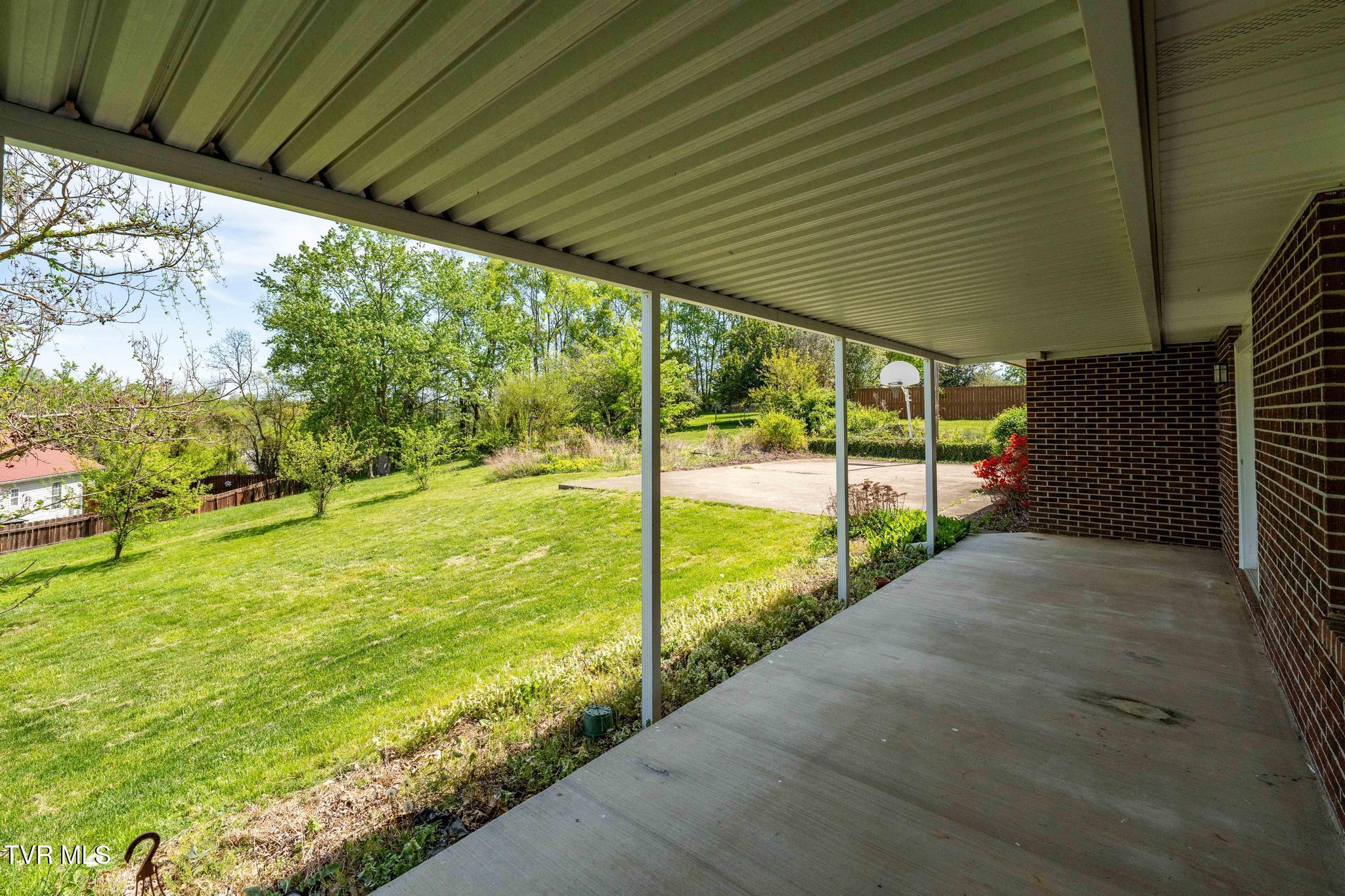 126 Charlem Hills Road Jonesborough, TN 37659 - Photo 39 of 51 126 Charlem Hills Road (18 of 51)