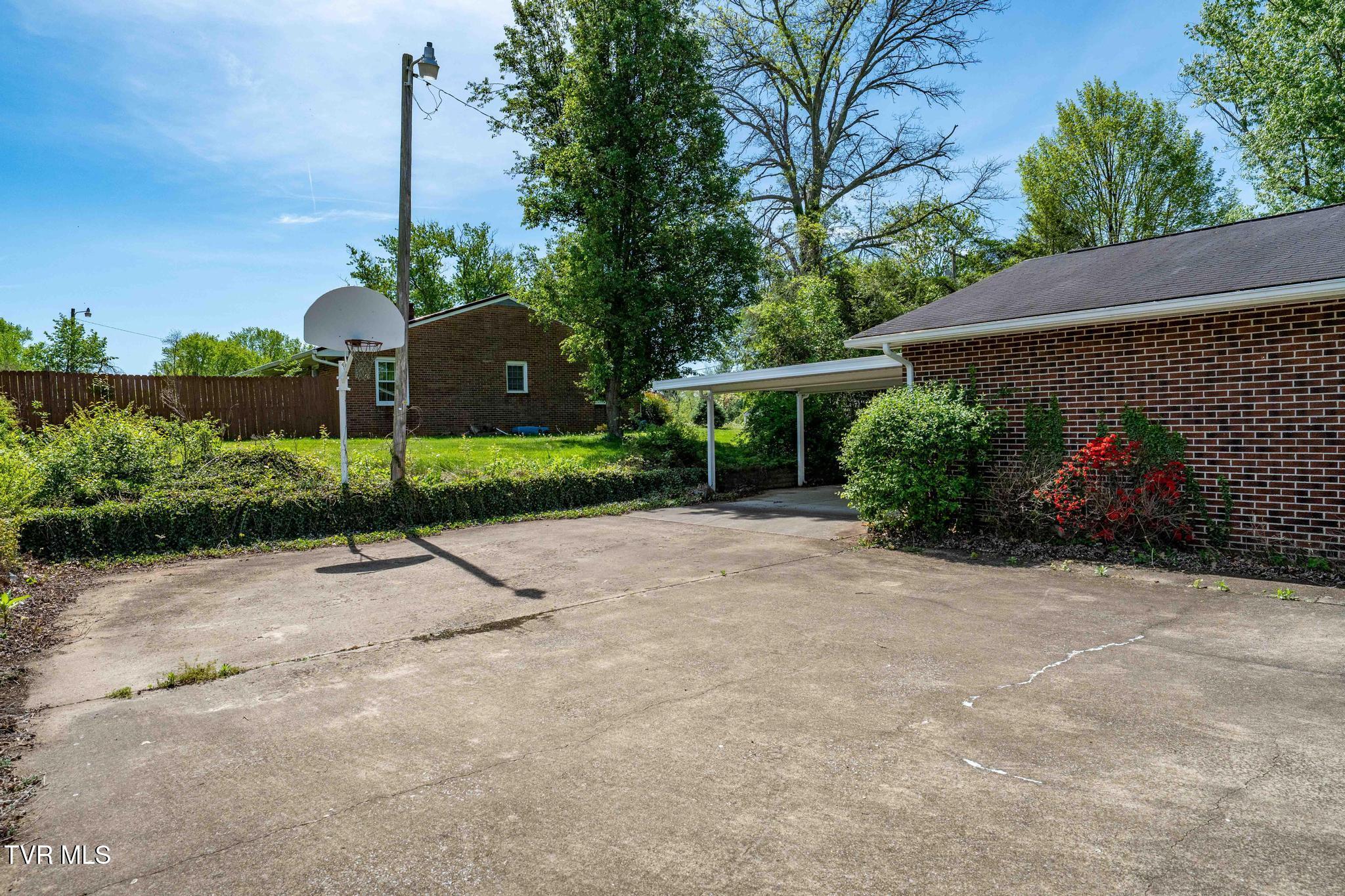 126 Charlem Hills Road Jonesborough, TN 37659 - Photo 41 of 51 126 Charlem Hills Road (13 of 51)