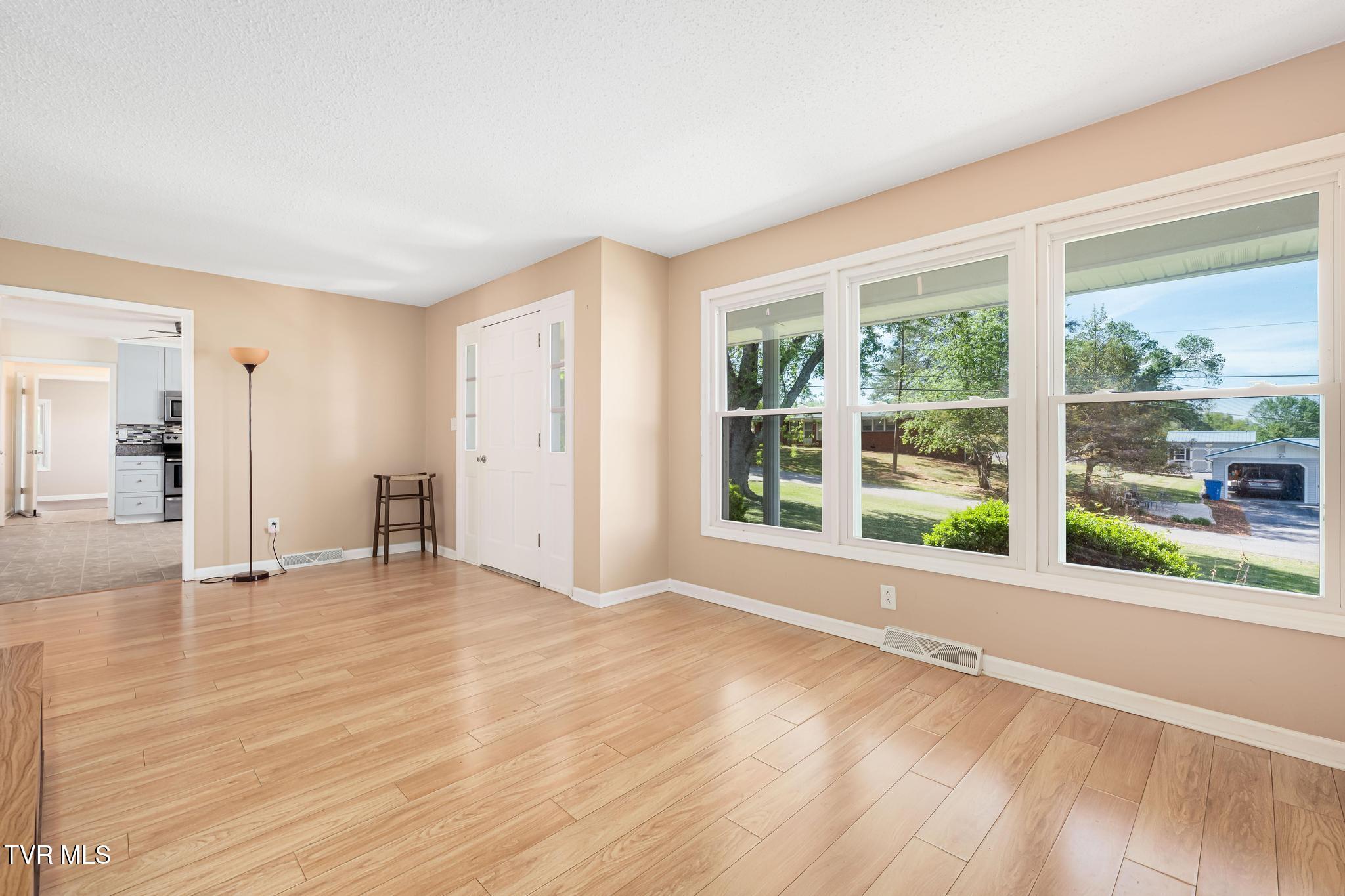 126 Charlem Hills Road Jonesborough, TN 37659 - Photo 7 of 51 126 Charlem Hills Road (26 of 51)