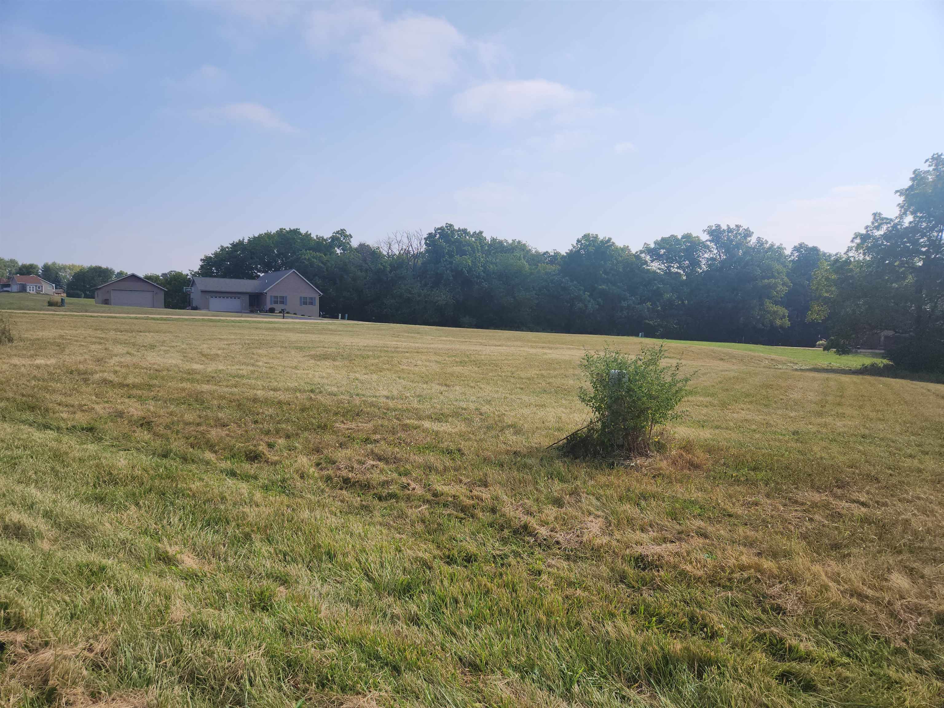 2-313 Parkview Circle Lake Carroll, IL 61046 - Photo 2 of 3 a view of an ocean and beach