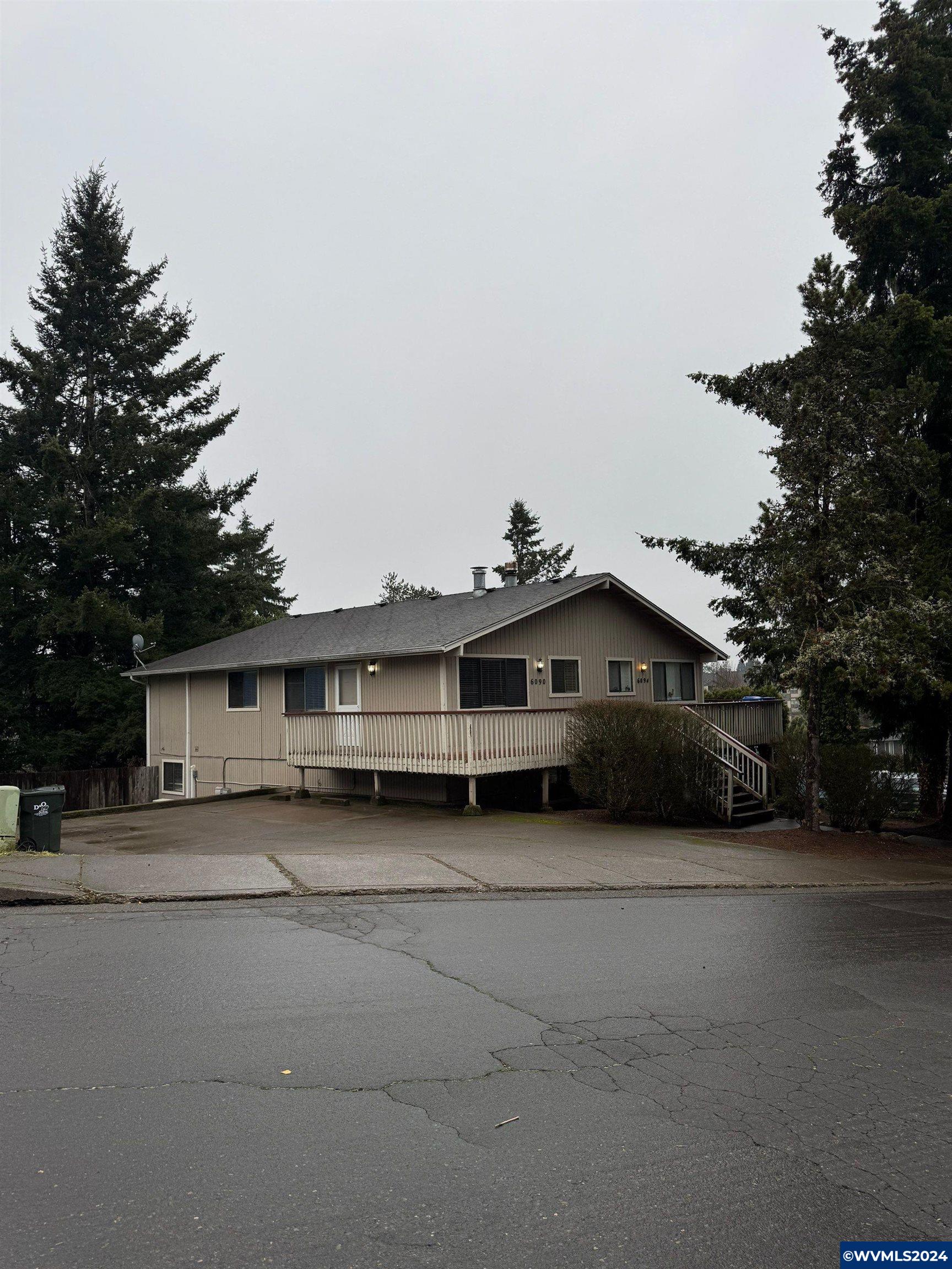 6090 Fircrest Street Southeast Salem, OR 97306 - Photo 2 of 45