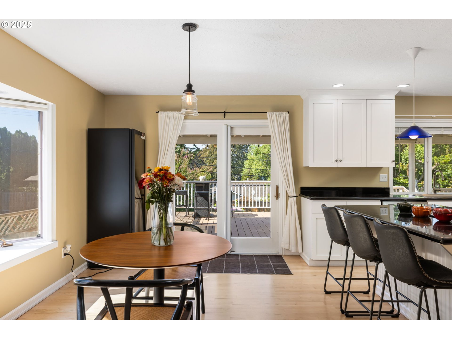 6025 Southwest Spruce Avenue Beaverton, OR 97005 - Photo 13 of 46