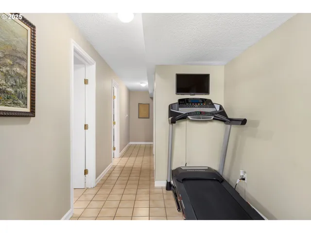 $969,000 | 6025 Southwest Spruce Avenue, Beaverton, OR 97005