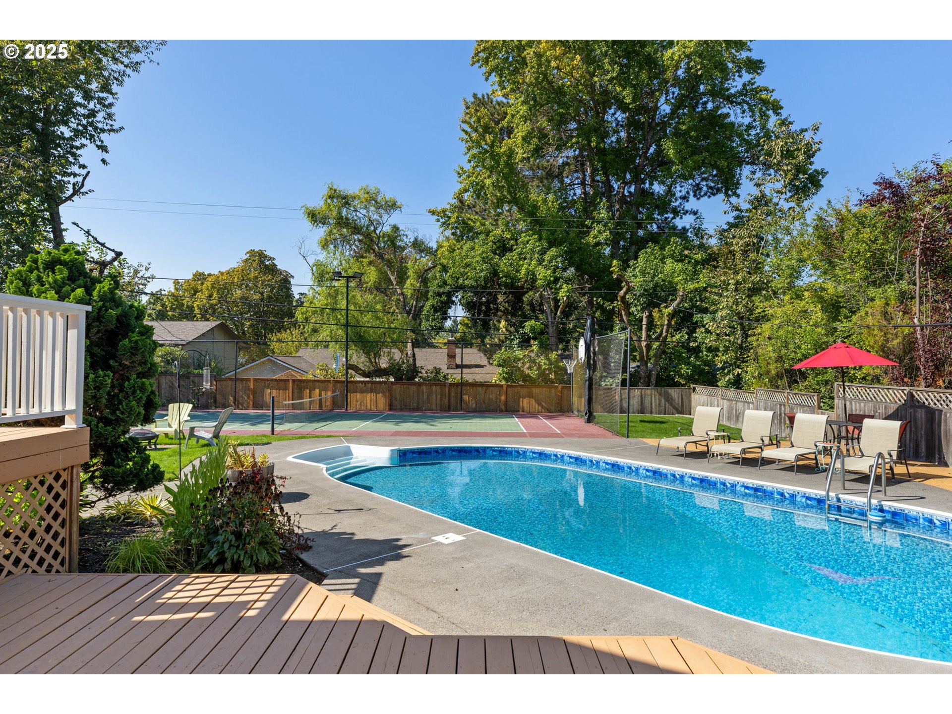 6025 Southwest Spruce Avenue Beaverton, OR 97005 - Photo 38 of 46