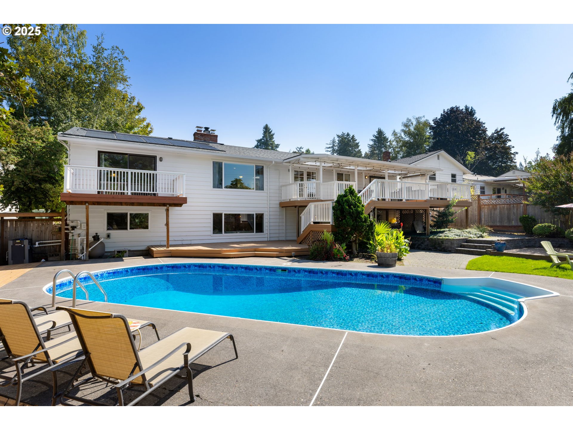 6025 Southwest Spruce Avenue Beaverton, OR 97005 - Photo 40 of 46