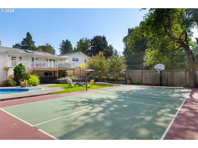 $969,000 | 6025 Southwest Spruce Avenue, Beaverton, OR 97005
