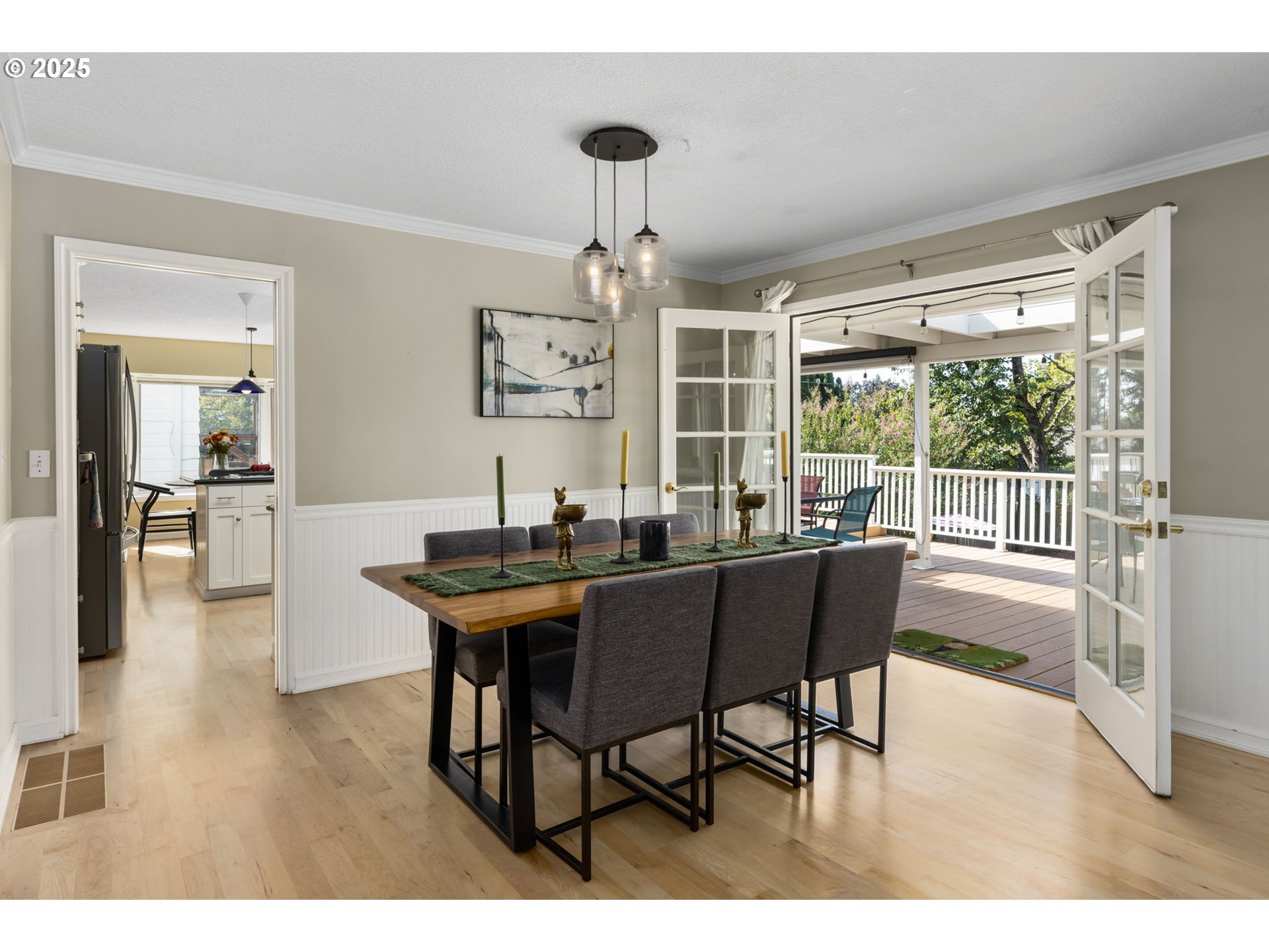 6025 Southwest Spruce Avenue Beaverton, OR 97005 - Photo 8 of 46