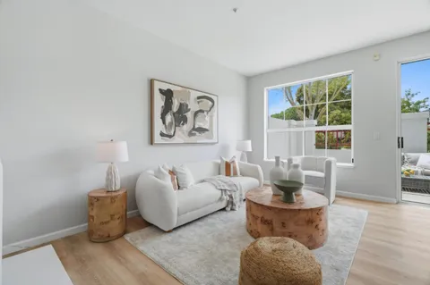 $1,199,000 | 575 Shoal Circle, Redwood Shores, CA 94065