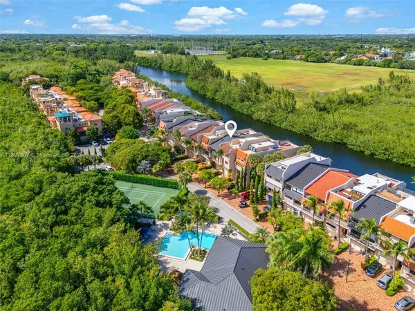 $7,700 | 6124 Paradise Point Drive, Unit 6124, Palmetto Bay, FL 33157