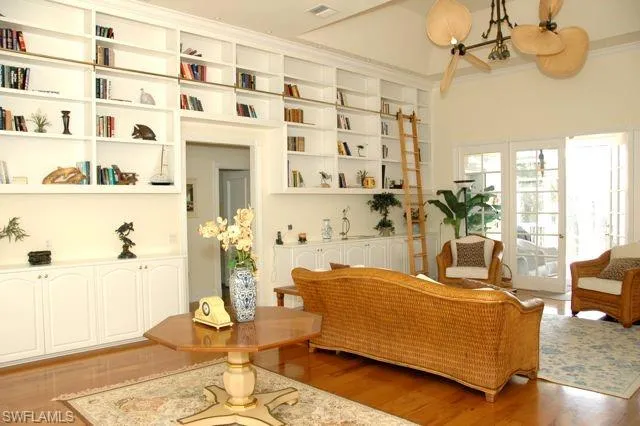 $26,500 | 590 East Lake Drive, Naples, FL 34102