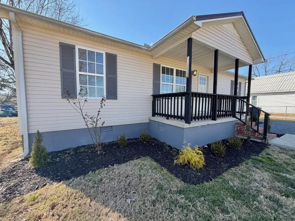 $229,000 | 203 Bell Street, McMinnville, TN 37110