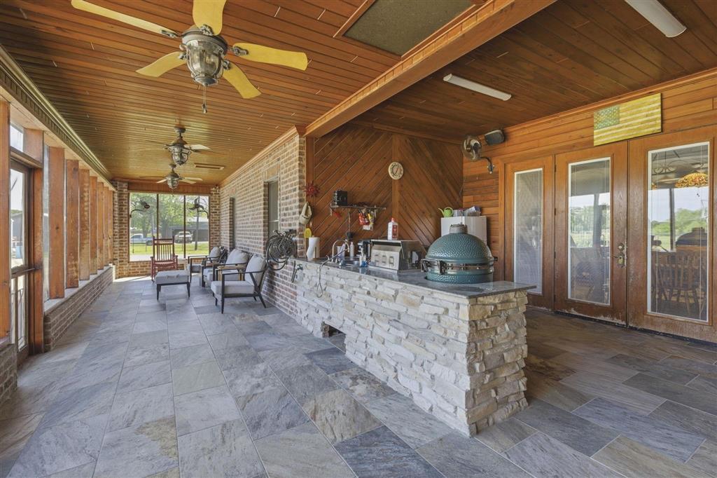 8886 Martin Roy Road Jennings, LA 70546 - Photo 28 of 36