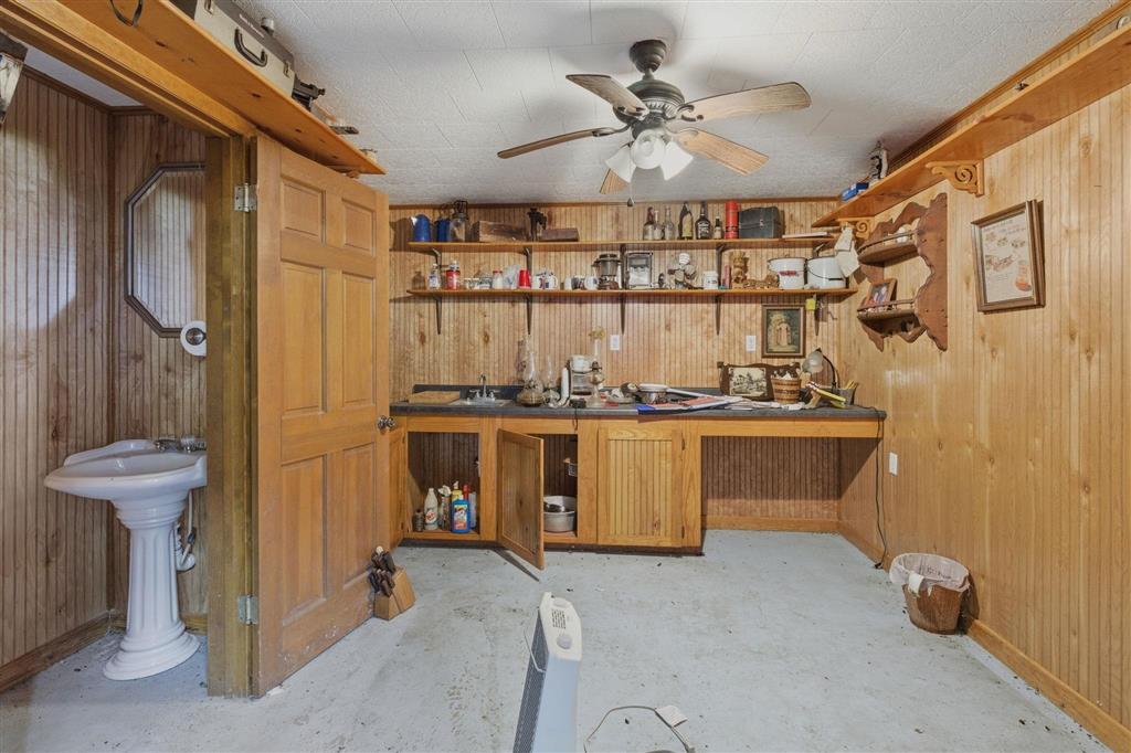 8886 Martin Roy Road Jennings, LA 70546 - Photo 33 of 36