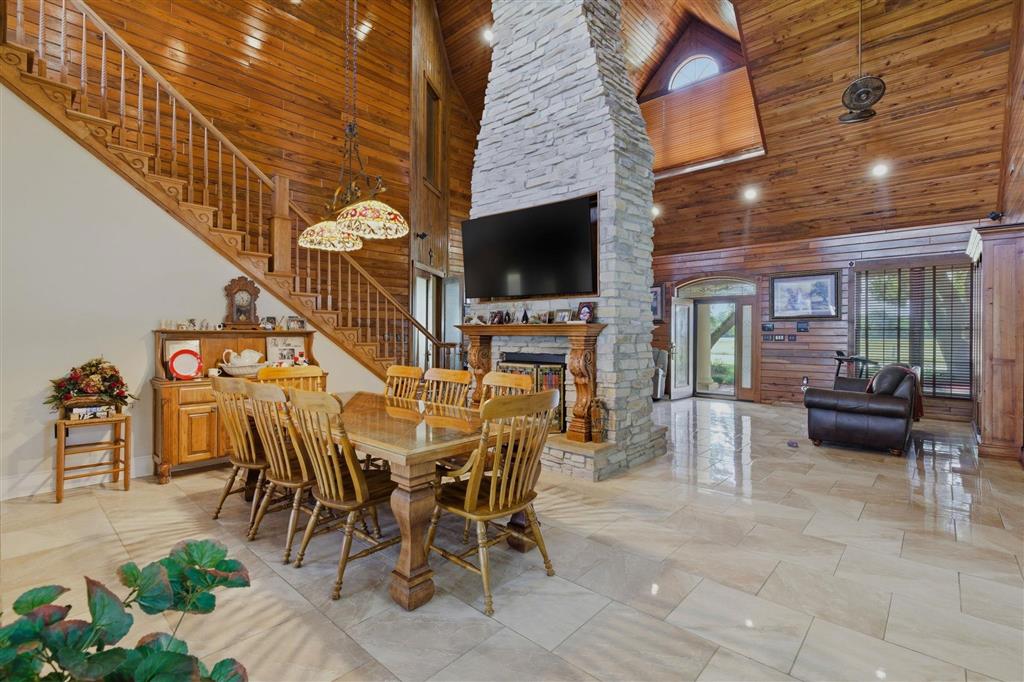 8886 Martin Roy Road Jennings, LA 70546 - Photo 5 of 36