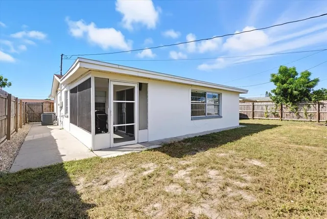 $225,000 | 5729 Mosaic Drive, Holiday, FL 34690