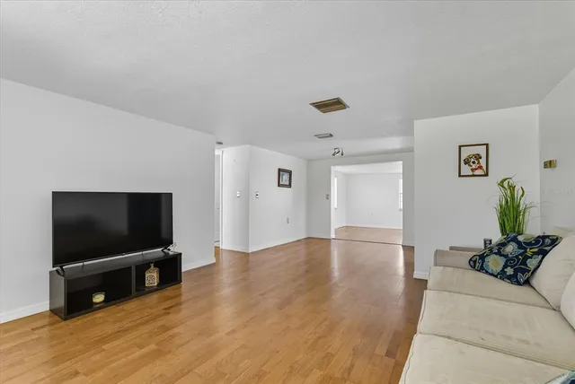 $225,000 | 5729 Mosaic Drive, Holiday, FL 34690