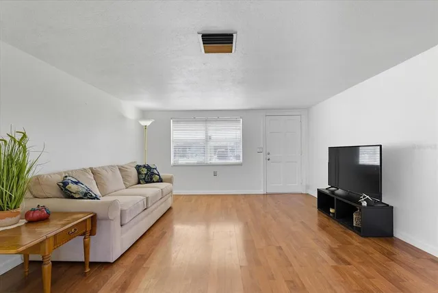 $225,000 | 5729 Mosaic Drive, Holiday, FL 34690