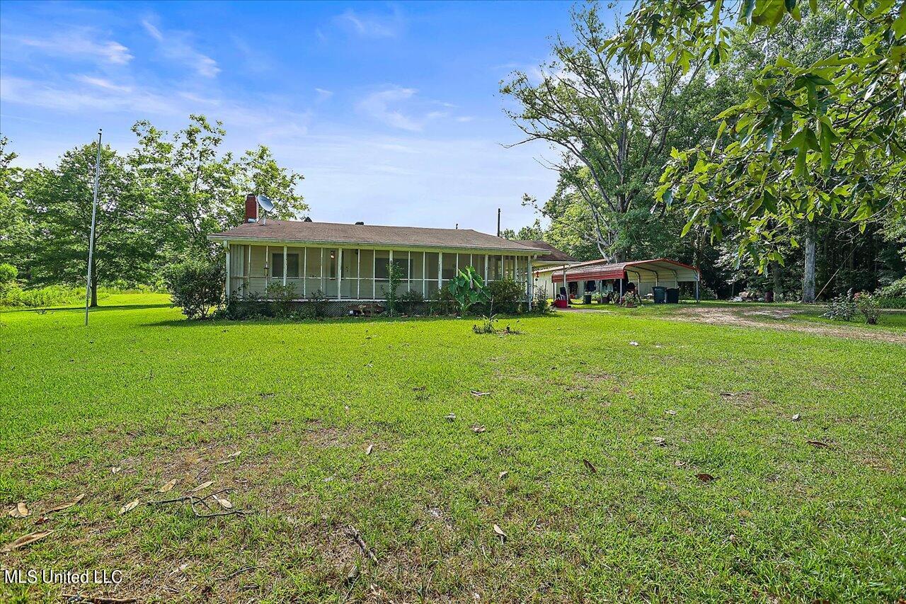 171 Henry Road Braxton, MS 39044 - Photo 2 of 52 02-171 Henry Rd