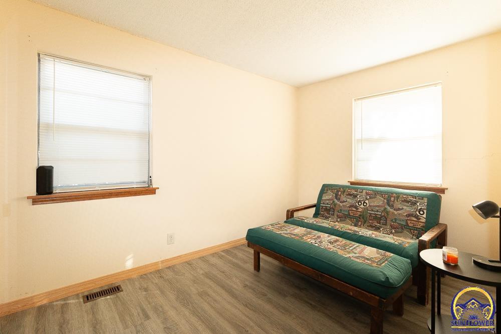 4032 Southwest 34th Street Topeka, KS 66614 - Photo 27 of 28