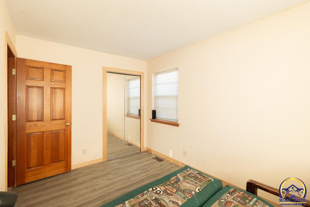4032 Southwest 34th Street Topeka, KS 66614 - Photo 28 of 28