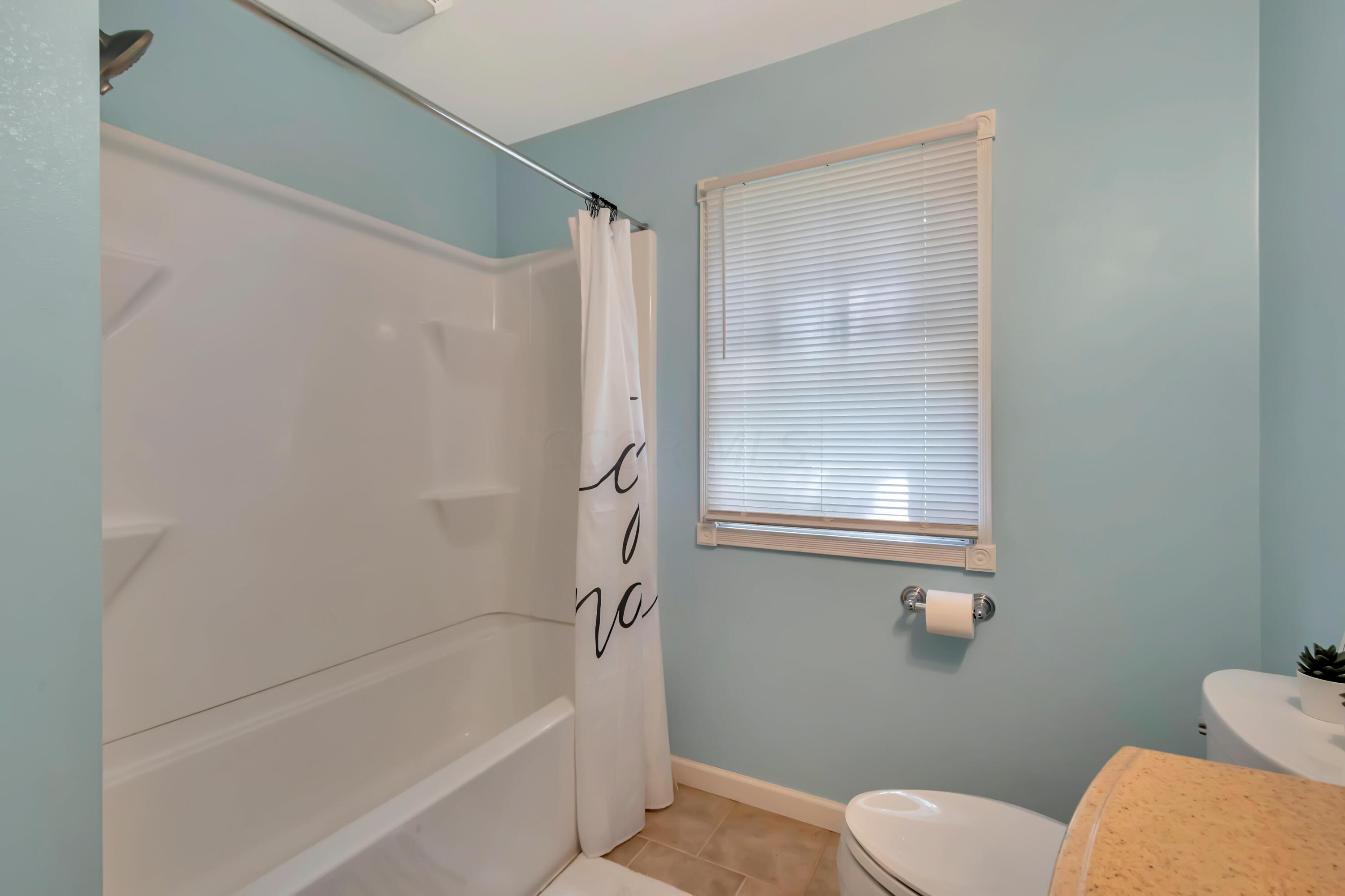 5232 Seiter Road Marion, OH 43302 - Photo 30 of 41 F8_5232_Seiter_023