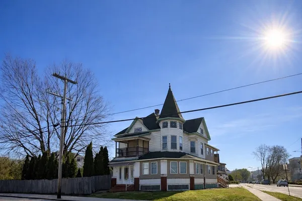 $400,000 | 519 Chicopee Street, Chicopee, MA 01013