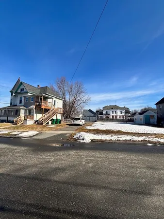 $400,000 | 519 Chicopee Street, Chicopee, MA 01013