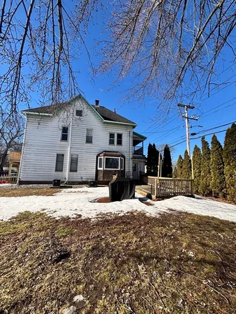 $400,000 | 519 Chicopee Street, Chicopee, MA 01013