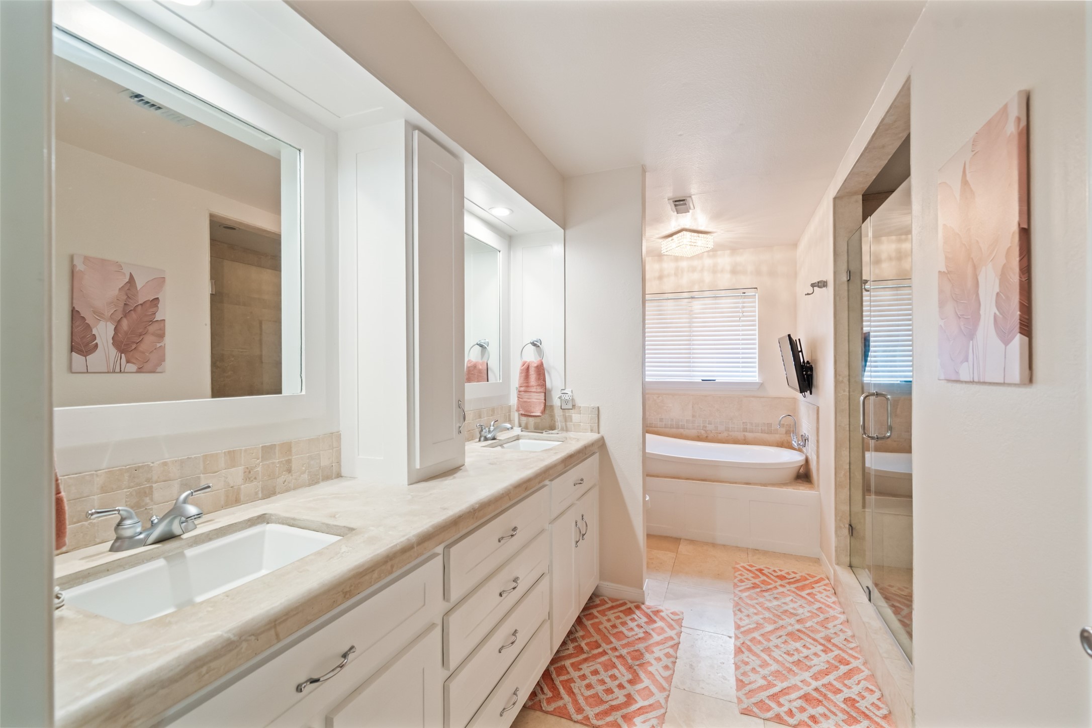 600 Hampton Hall Lane Conroe, TX 77302 - Photo 24 of 32 a spacious bathroom with a granite countertop sink mirror and a