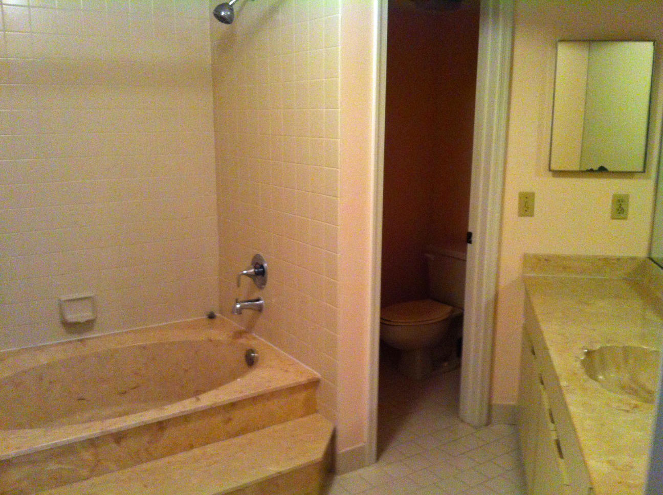 5590 Coach House Circle, Unit A Boca Raton, FL 33486 - Photo 3 of 10 photo3