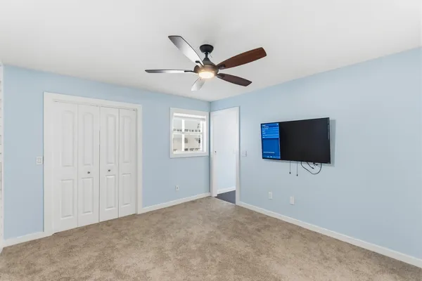 $2,350 | 109 Wettaw Lane, Unit 203, North Palm Beach, FL 33408