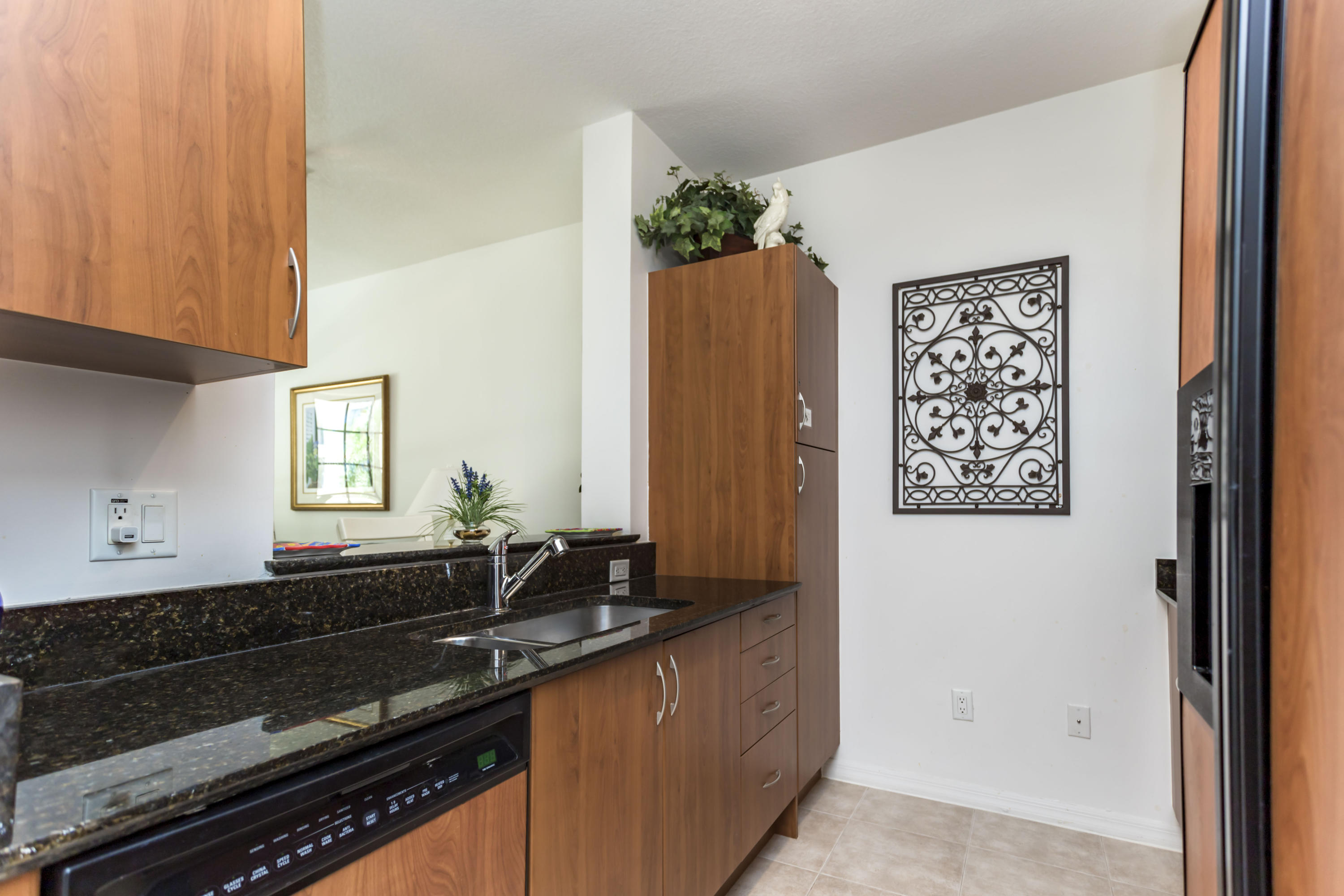 233 South Federal Highway, Unit 302 Boca Raton, FL 33432 - Photo 11 of 36 12