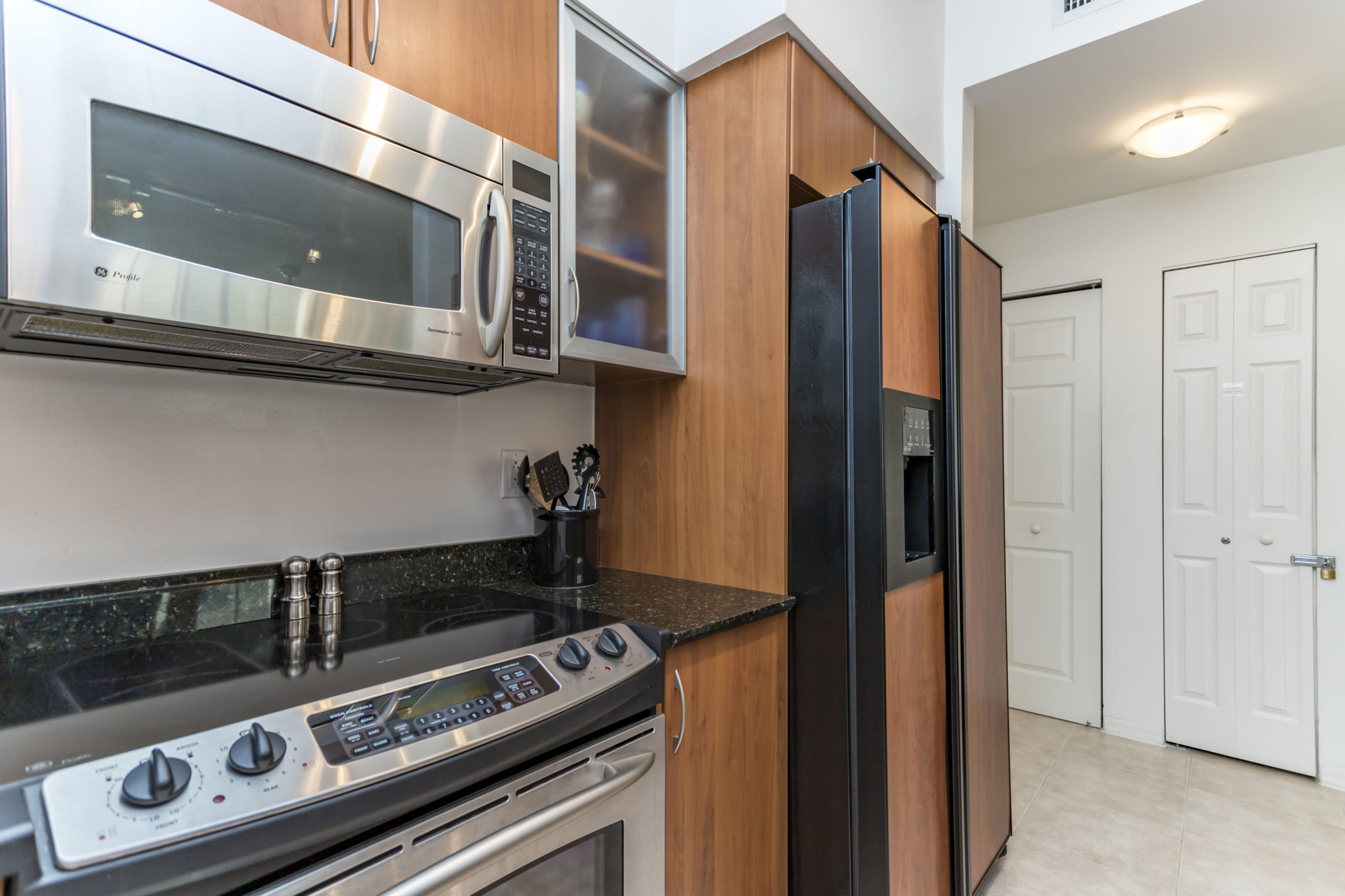 233 South Federal Highway, Unit 302 Boca Raton, FL 33432 - Photo 13 of 36 14