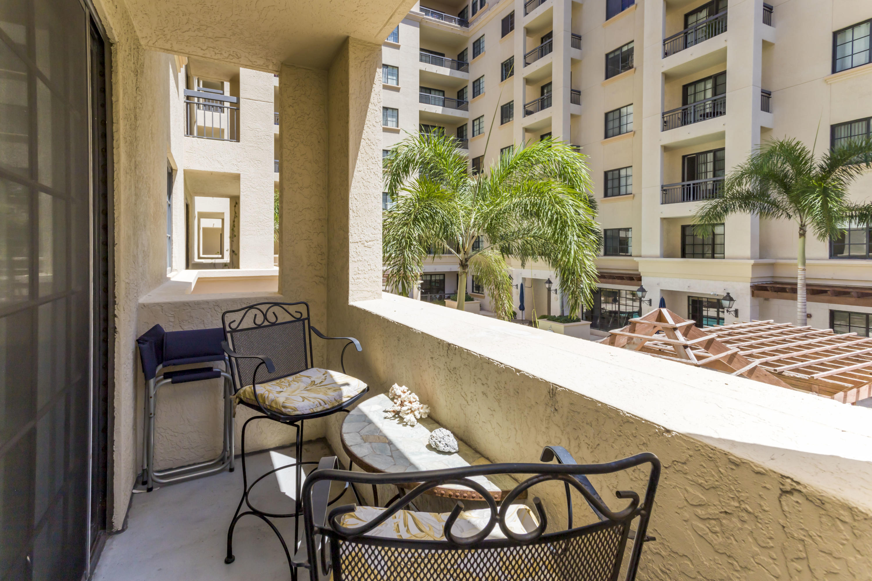 233 South Federal Highway, Unit 302 Boca Raton, FL 33432 - Photo 6 of 36 28