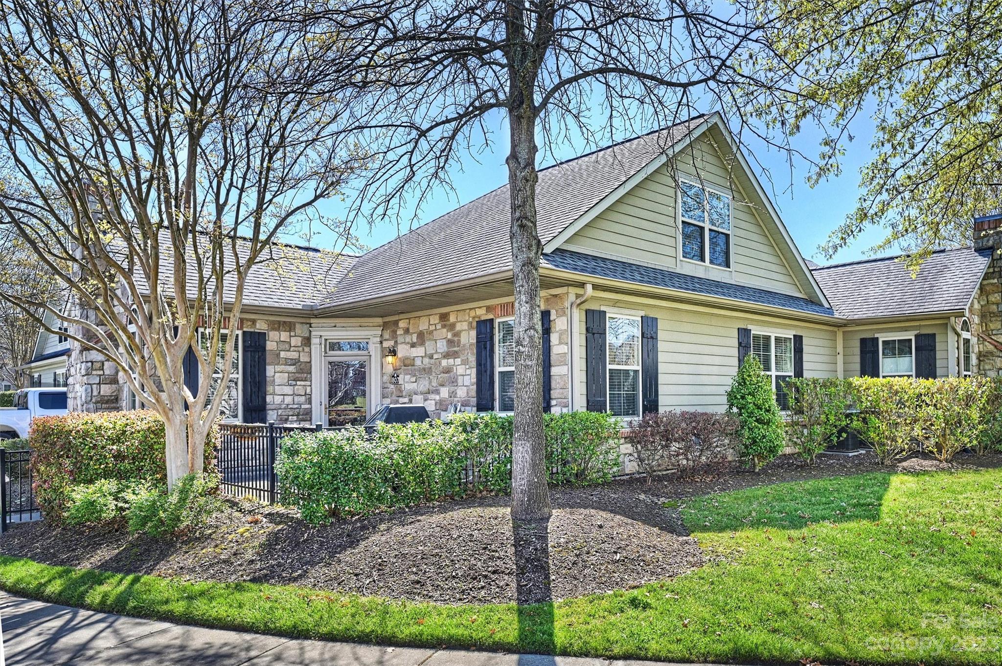 807 Ledgestone Court Tega Cay, SC 29708 - Photo 1 of 26 Gallery Image 1